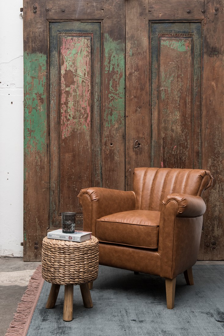 ri_lounge-chair-ambassador-81x81x79-cm-recycled-leather-cognac-3_279300184